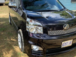 2013 Toyota Voxy for sale in Westmoreland, Jamaica