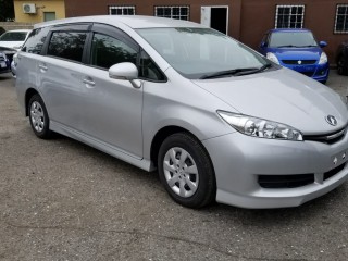 2012 Toyota Wish for sale in Kingston / St. Andrew, Jamaica