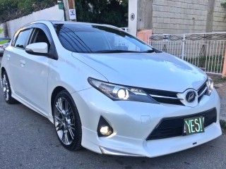 2014 Toyota Auris for sale in Kingston / St. Andrew, Jamaica