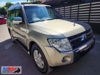 2007 Mitsubishi PAJERO