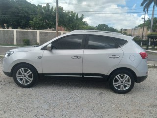 2014 Toyota JAC S5 Refine for sale in Kingston / St. Andrew, Jamaica