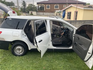 2011 Nissan AD Wagon for sale in St. Catherine, Jamaica