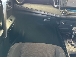 2018 Toyota Rav4
$3,450,000