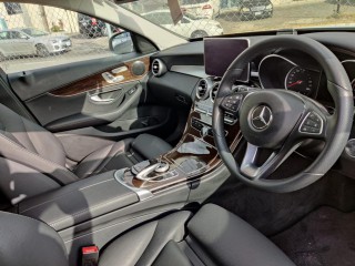 2017 Mercedes Benz C200