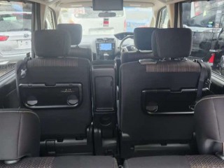 2014 Nissan Serena