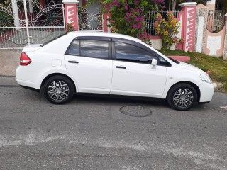 2012 Nissan tiida for sale in Clarendon, Jamaica