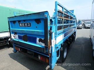 2008 Isuzu Elf