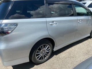 2017 Toyota Wish