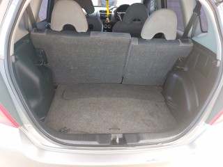 2005 Honda Fit