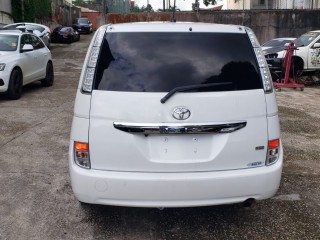 2011 Toyota Isis for sale in Manchester, Jamaica