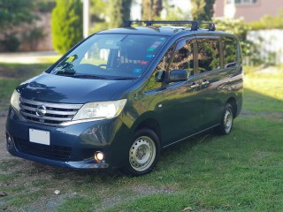 2012 Nissan Serena