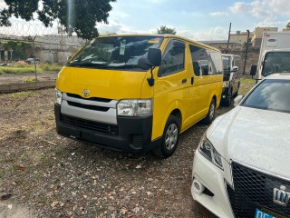 2015 Toyota Hiace