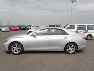 2017 Toyota Mark X