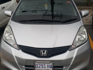 2013 Honda Fit for sale in Kingston / St. Andrew, Jamaica