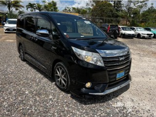 2015 Toyota Noah
$3,200,000
