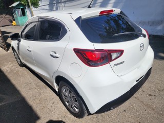 2016 Mazda Demio