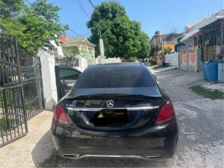 2020 Mercedes Benz 300
$7,300,000
