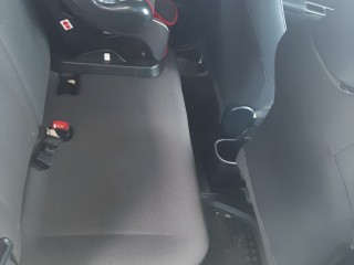 2014 Toyota Vitz for sale in Kingston / St. Andrew, Jamaica