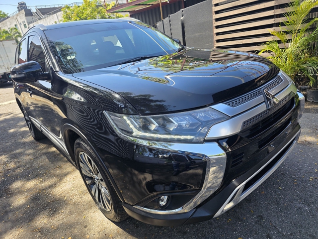 2022 Mitsubishi OUTLANDER for sale in Kingston / St. Andrew, Jamaica