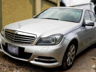 2013 Mercedes Benz C180