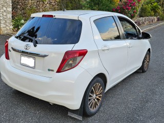 2012 Toyota Vitz