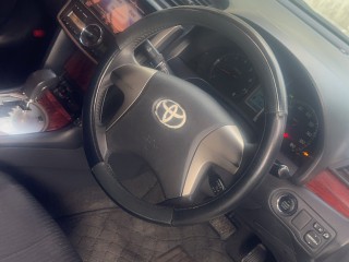 2012 Toyota Premio G package 
$1,699,000