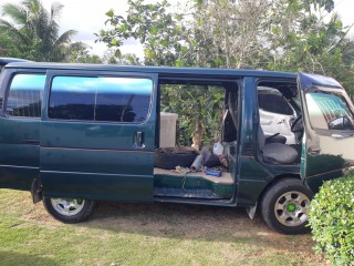 2001 Toyota Hiace bus for sale in St. Catherine, Jamaica