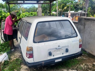 1989 Nissan Sunny