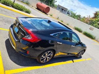 2019 Honda Civic Touring for sale in Kingston / St. Andrew, Jamaica