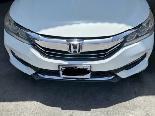 2017 Honda Accord
$2,200,000