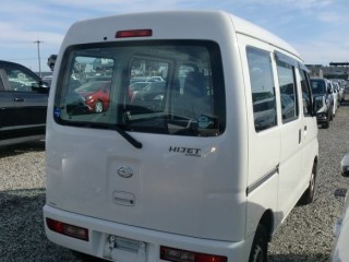 2016 Daihatsu Hijet Cargo