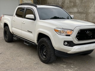 2018 Toyota Tacoma for sale in Kingston / St. Andrew, Jamaica