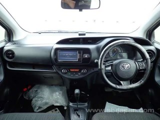 2017 Toyota Vitz