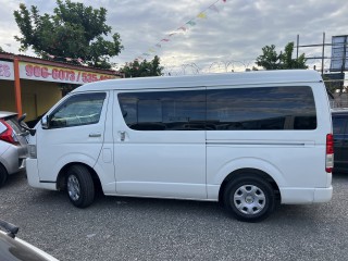 2015 Toyota Hiace wide body