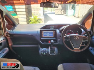 2014 Toyota NOAH