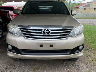 2016 Toyota Fortuner