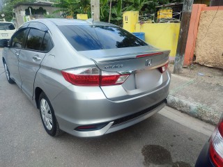 2017 Honda Grace Hybrid for sale in St. Catherine, Jamaica