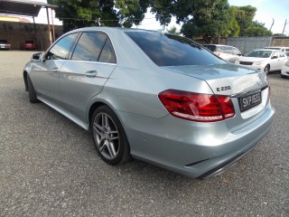 2013 Mercedes Benz E220 for sale in Kingston / St. Andrew, Jamaica