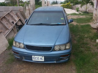 2000 Nissan Bluebird for sale in Kingston / St. Andrew, Jamaica