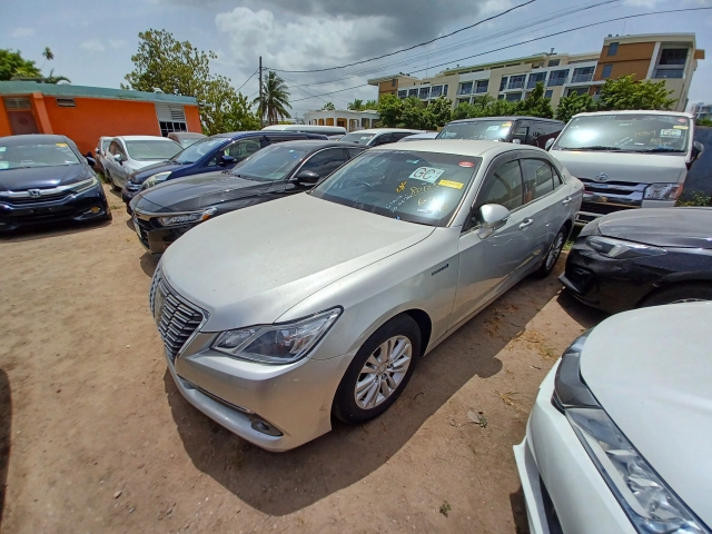 2015 Toyota Crown Royal Saloon for sale in Kingston / St. Andrew, Jamaica