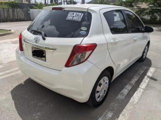 2012 Toyota VITZ