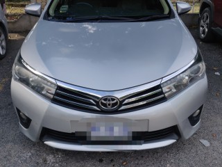 2015 Toyota Corolla Altis