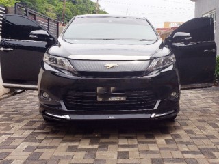 2016 Toyota Harrier for sale in Kingston / St. Andrew, Jamaica