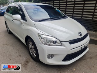 2011 Toyota MARKX ZIO