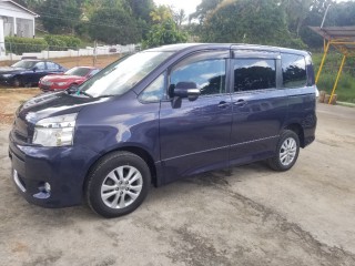2013 Toyota Voxy Zs for sale in Manchester, Jamaica