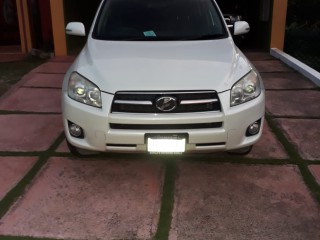 2011 Toyota Rav 4 for sale in Kingston / St. Andrew, Jamaica