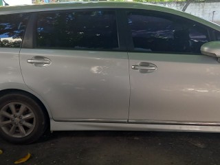 2015 Toyota WISH