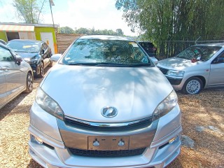 2015 Toyota Wish Aero S 
$2,680,000