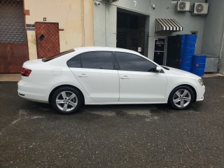 2018 Volkswagen Jetta