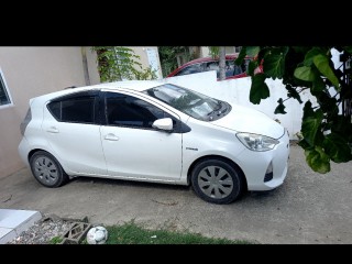 2014 Toyota Aqua for sale in Kingston / St. Andrew, Jamaica